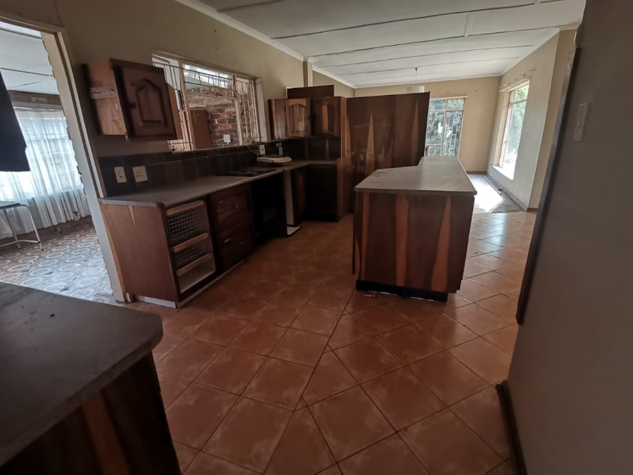 4 Bedroom Property for Sale in Miederpark North West